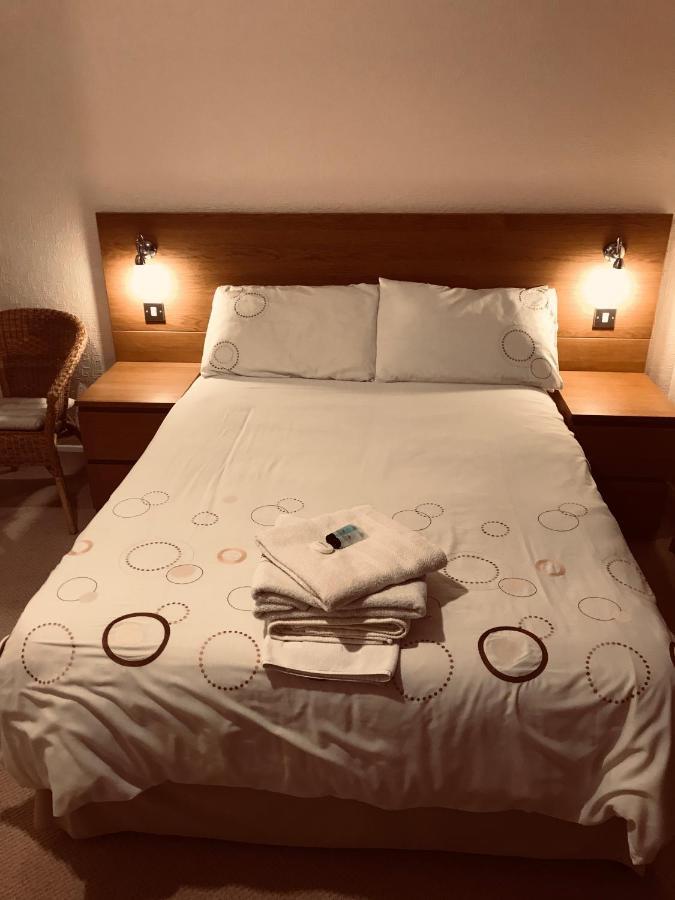 The Hawthornes Licensed Guest House Knottingly Esterno foto